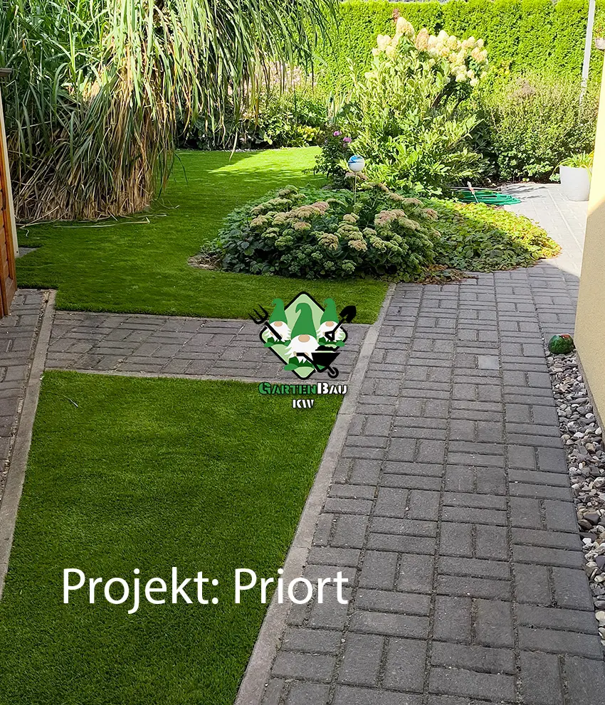 b Priort 3 Kunstrasen verlegen in Priort